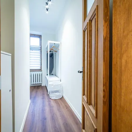 Apartment Stories Writer's Ap 39,5sqm Renovated Free Parking *