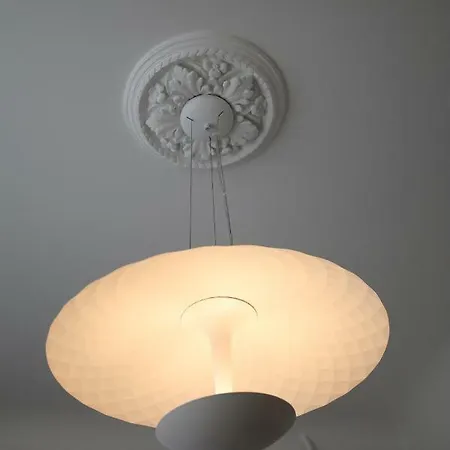 Stories Writer's Ap 39,5sqm Renovated Free Parking * Riga